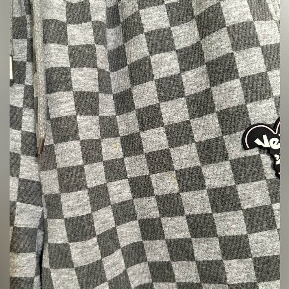 VENCEDE Gray Checkered Sweatpant Joggers w/ Drawstring & Toggles - Picture 7 of 9